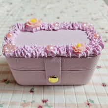 Load image into Gallery viewer, Cake Jewellery Boxes