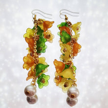 Load image into Gallery viewer, Blooming Beauty Earrings