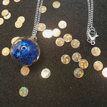 Load image into Gallery viewer, Glass Ball Pendant Necklace