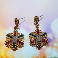 Load image into Gallery viewer, Let It Snow Earrings
