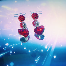 Load image into Gallery viewer, Heart to Heart Earrings
